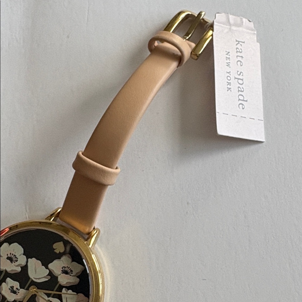 Kate Spade NWT NewYork Metro Three Hand Black and Gold Floral Watch - Picture 7 of 7